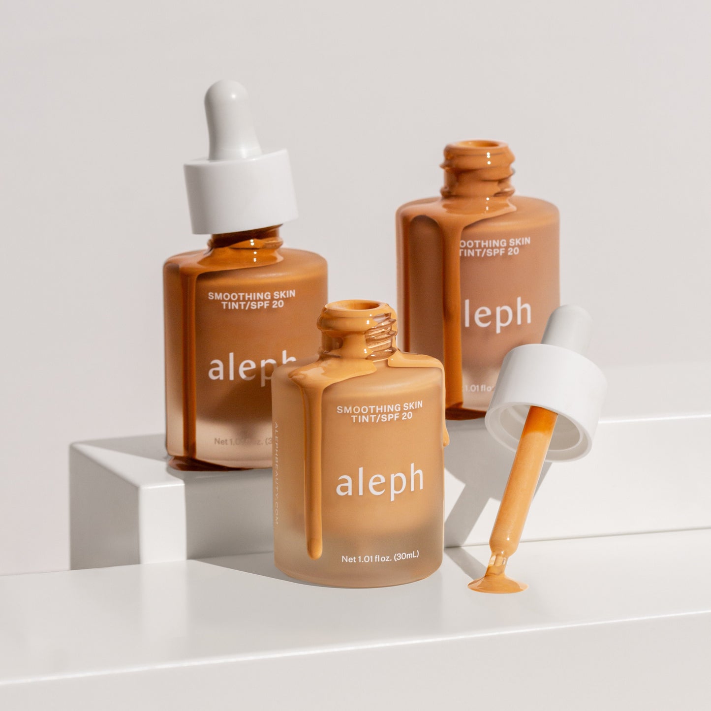 Aleph - Smoothing Skin Tint / SPF 20